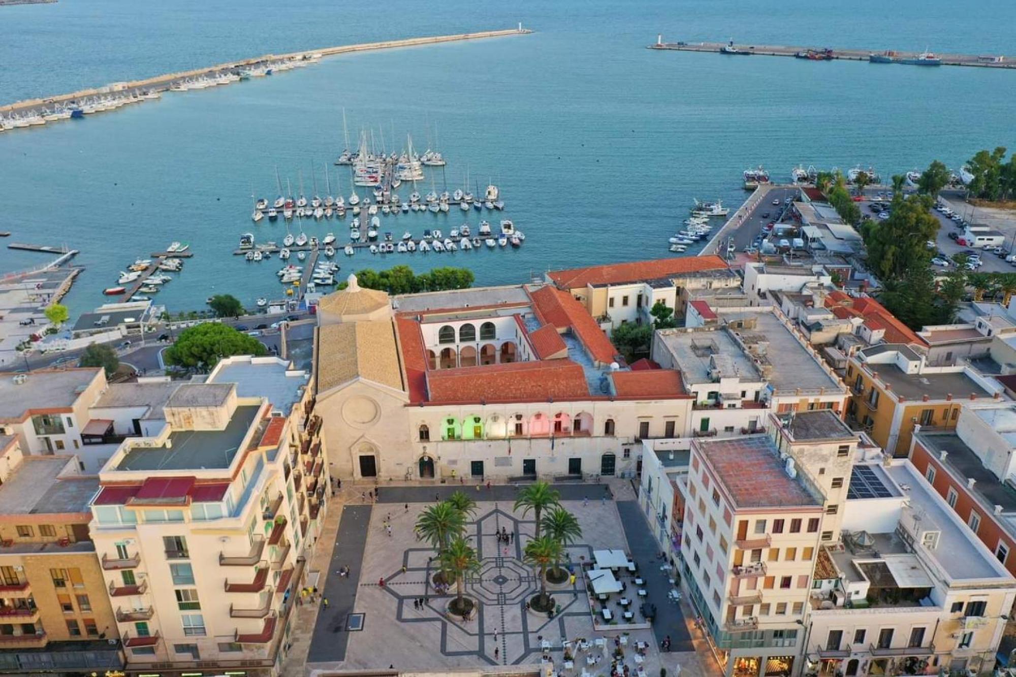 La Rupe E Il Giardino Apartment Manfredonia